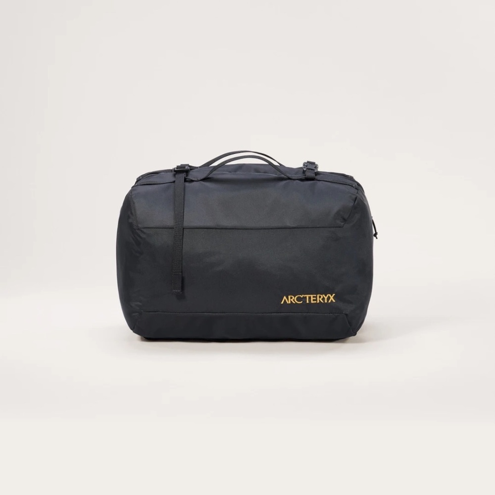 NEW BNWT RARE Arcteryx INDEX 10 GEAR ORGANIZER in 24K Black gear bag